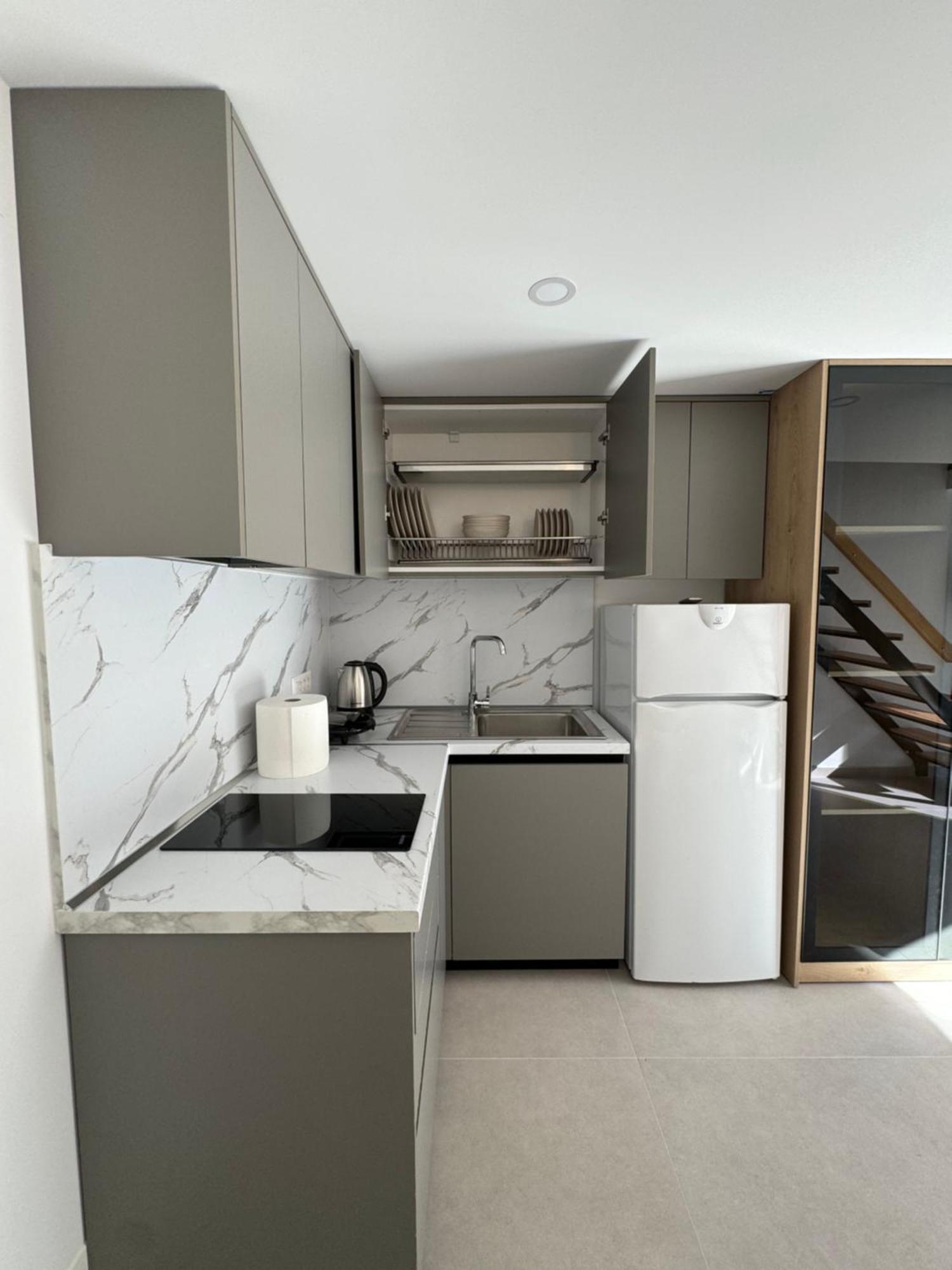 Apartment Essentia