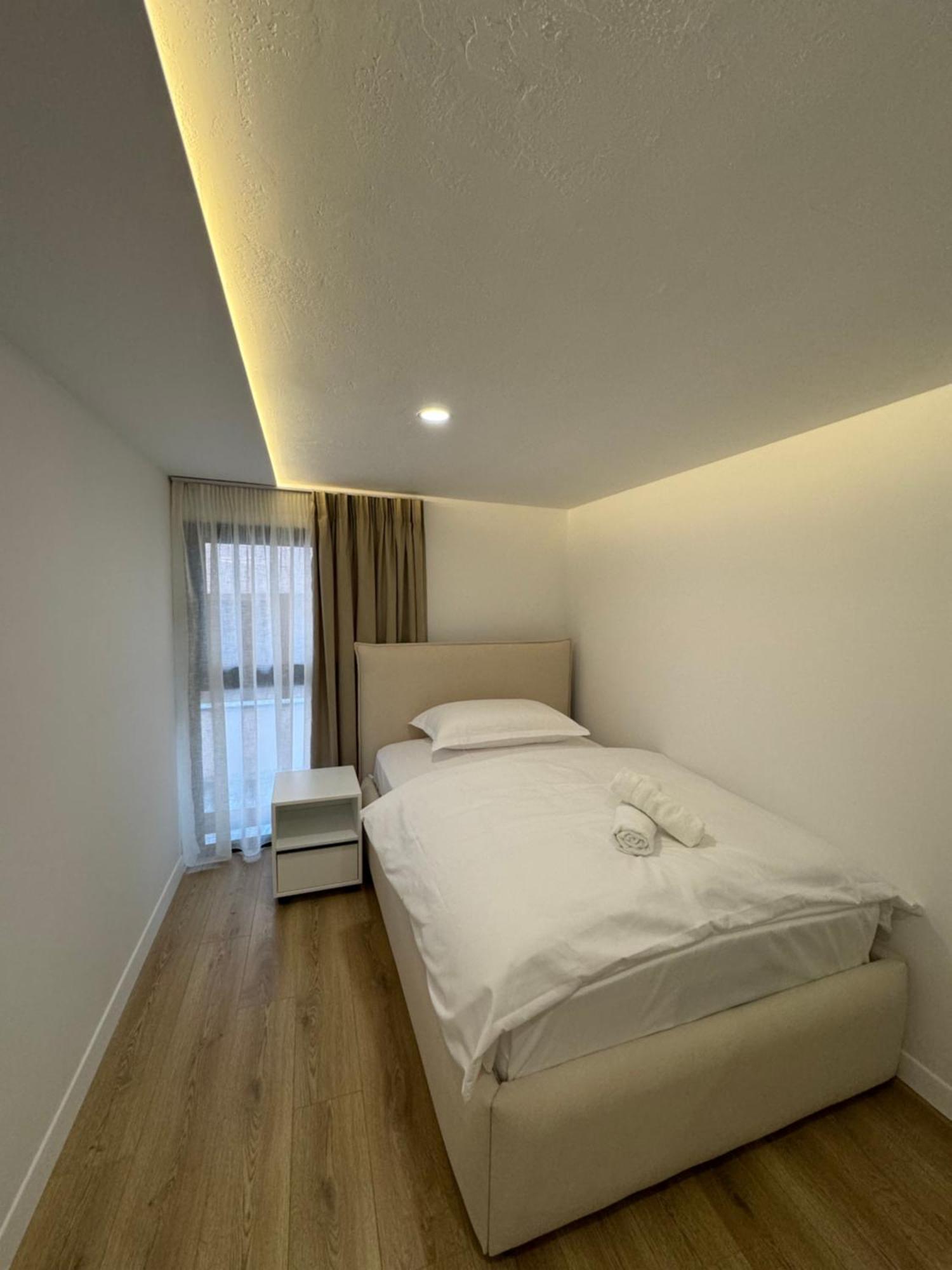Apartment Essentia Tirana